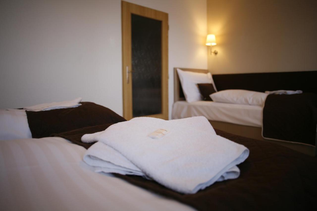Hotel Pod Vlekem Loučná pod Klínovcem Eksteriør billede