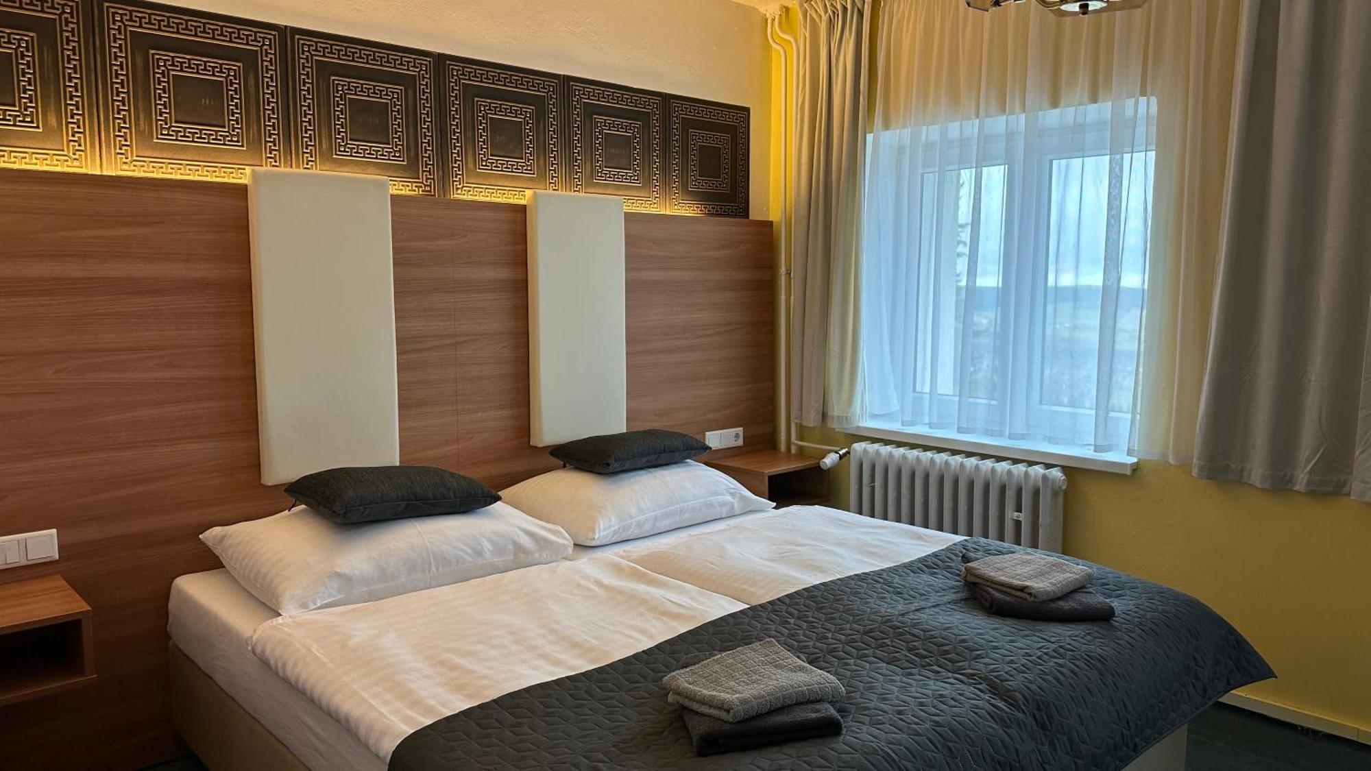 Hotel Pod Vlekem Loučná pod Klínovcem Eksteriør billede